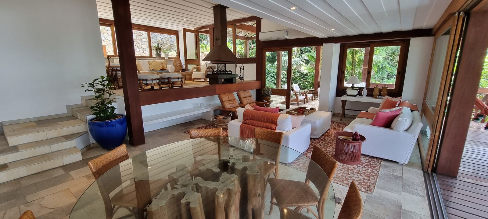 Ambiente interno 8 — Iporanga, Guarujá, à venda e para locação, Casa