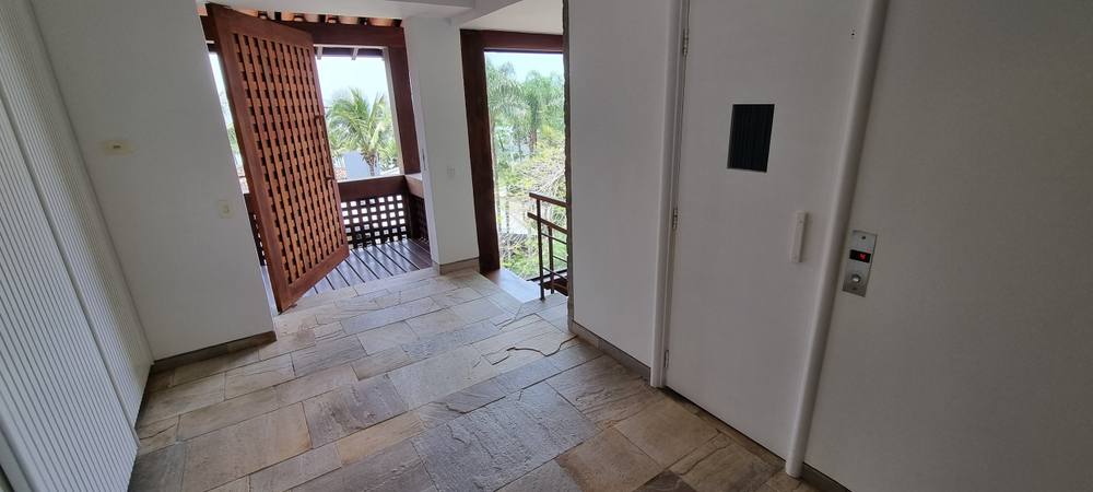 Casa no Condomínio Iporanga Guarujá — Villa 460