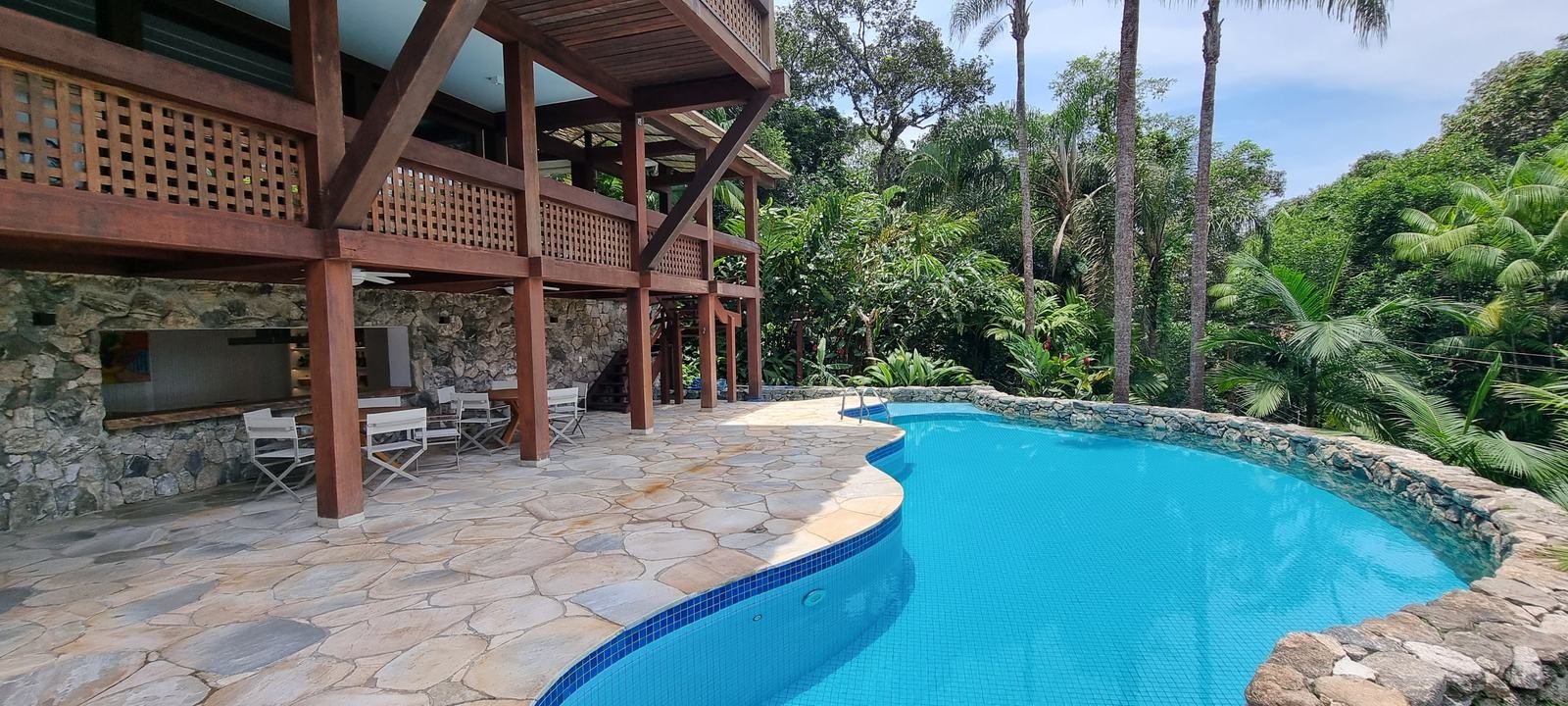 Fachada — Iporanga, Guarujá, à venda e para locação, Casa