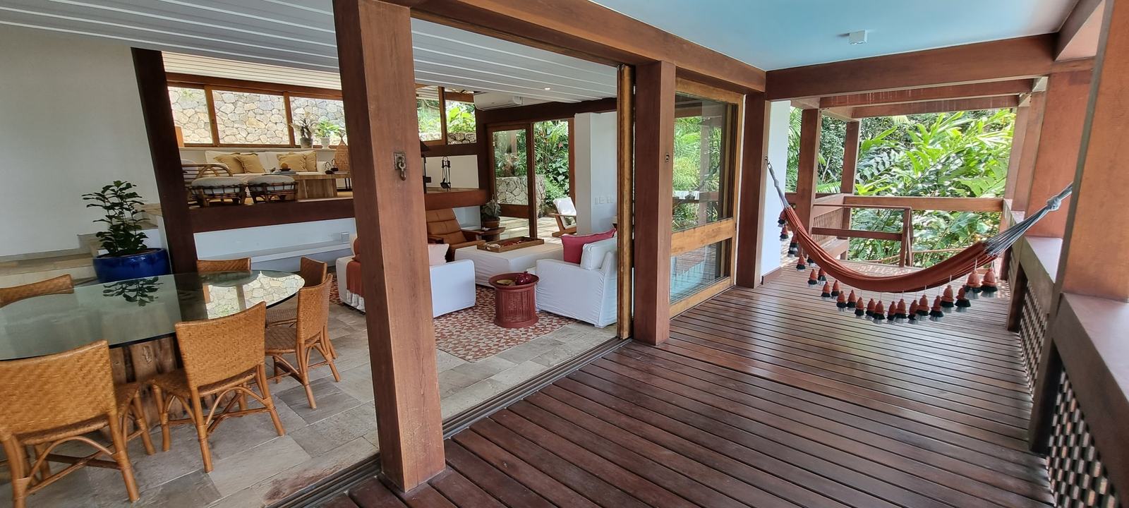 Ambiente interno 7 — Iporanga, Guarujá, à venda e para locação, Casa