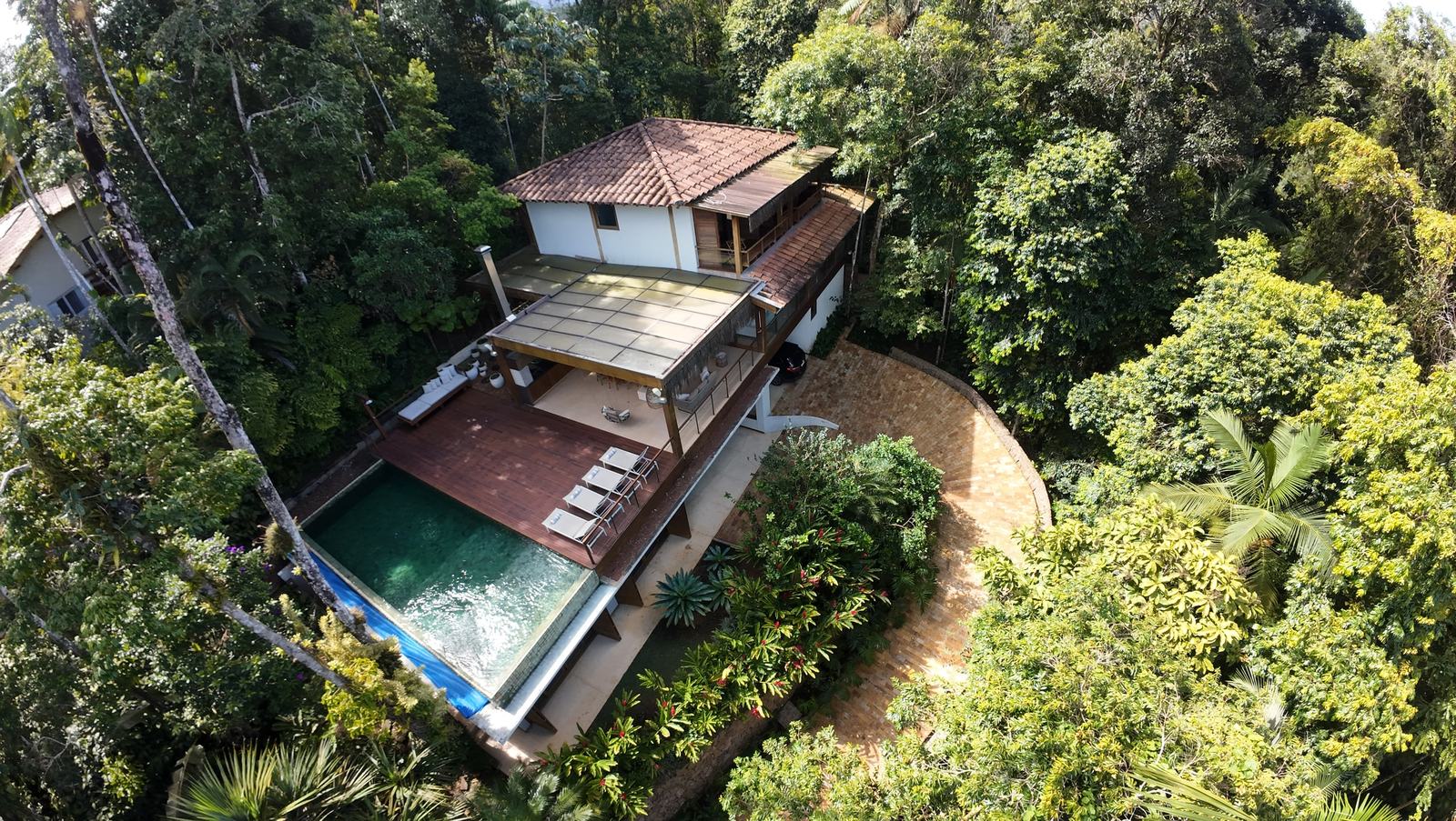 Vista aérea 3 — São Pedro, Guarujá, à venda e para locação, Casa