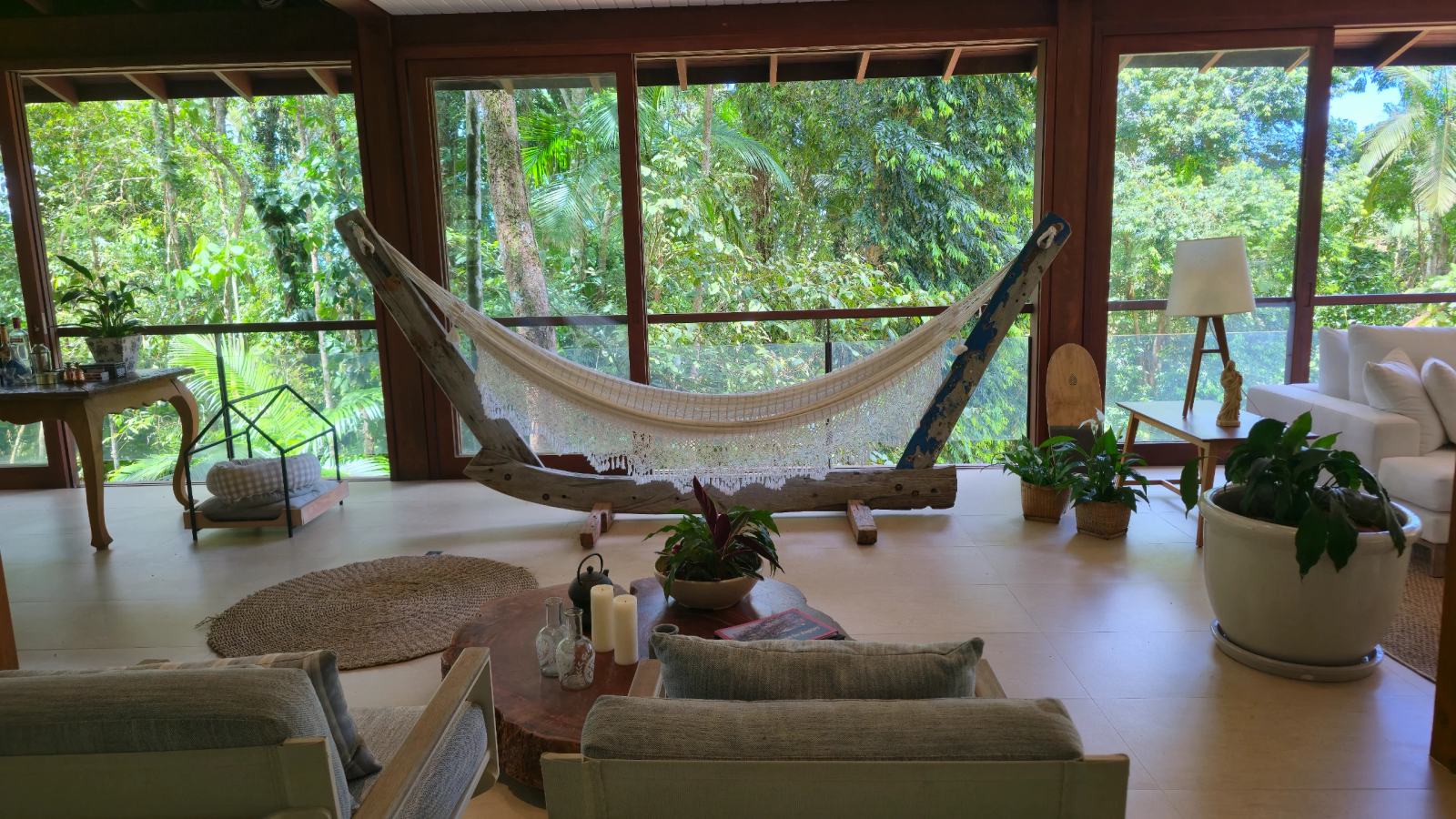Ambiente interno 2 — São Pedro, Guarujá, à venda e para locação, Casa