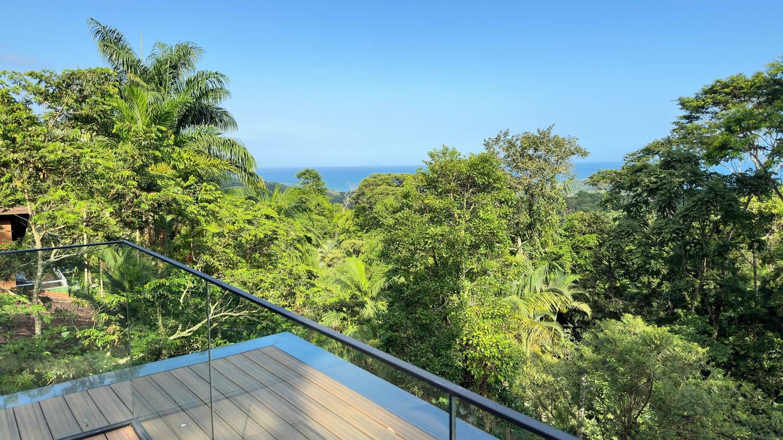 Área externa 13 — São Pedro, Guarujá, à venda e para locação, Casa