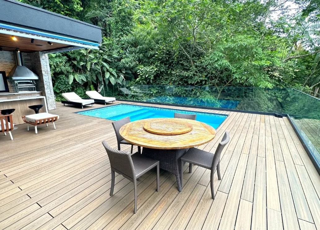 Área externa 12 — São Pedro, Guarujá, à venda e para locação, Casa