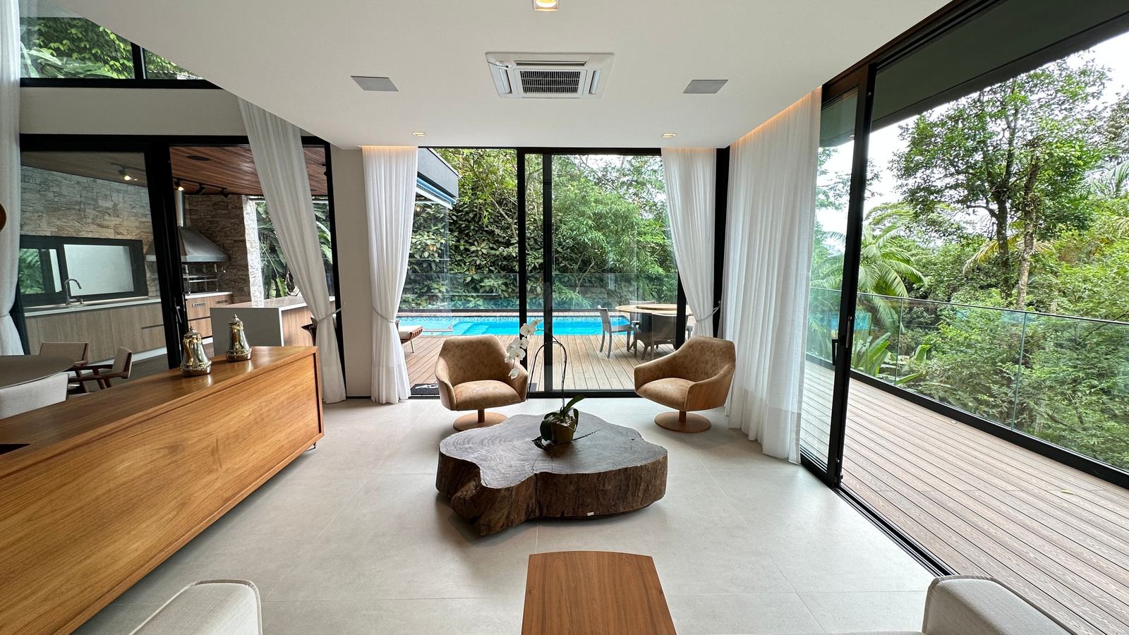 Ambiente interno 7 — São Pedro, Guarujá, à venda e para locação, Casa