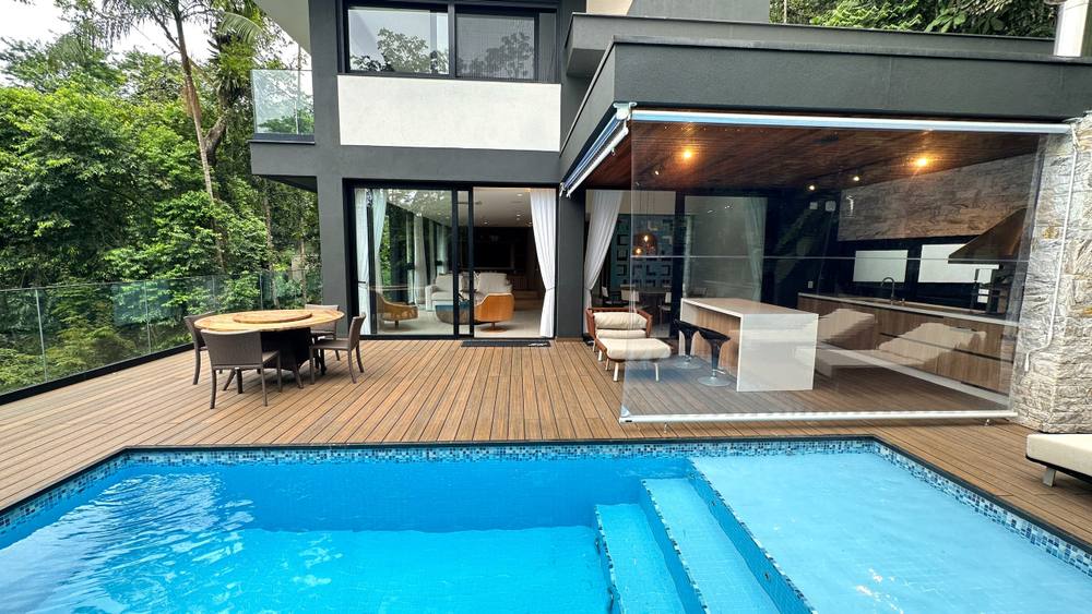 Casa no Condomínio São Pedro Guarujá — Villa 149