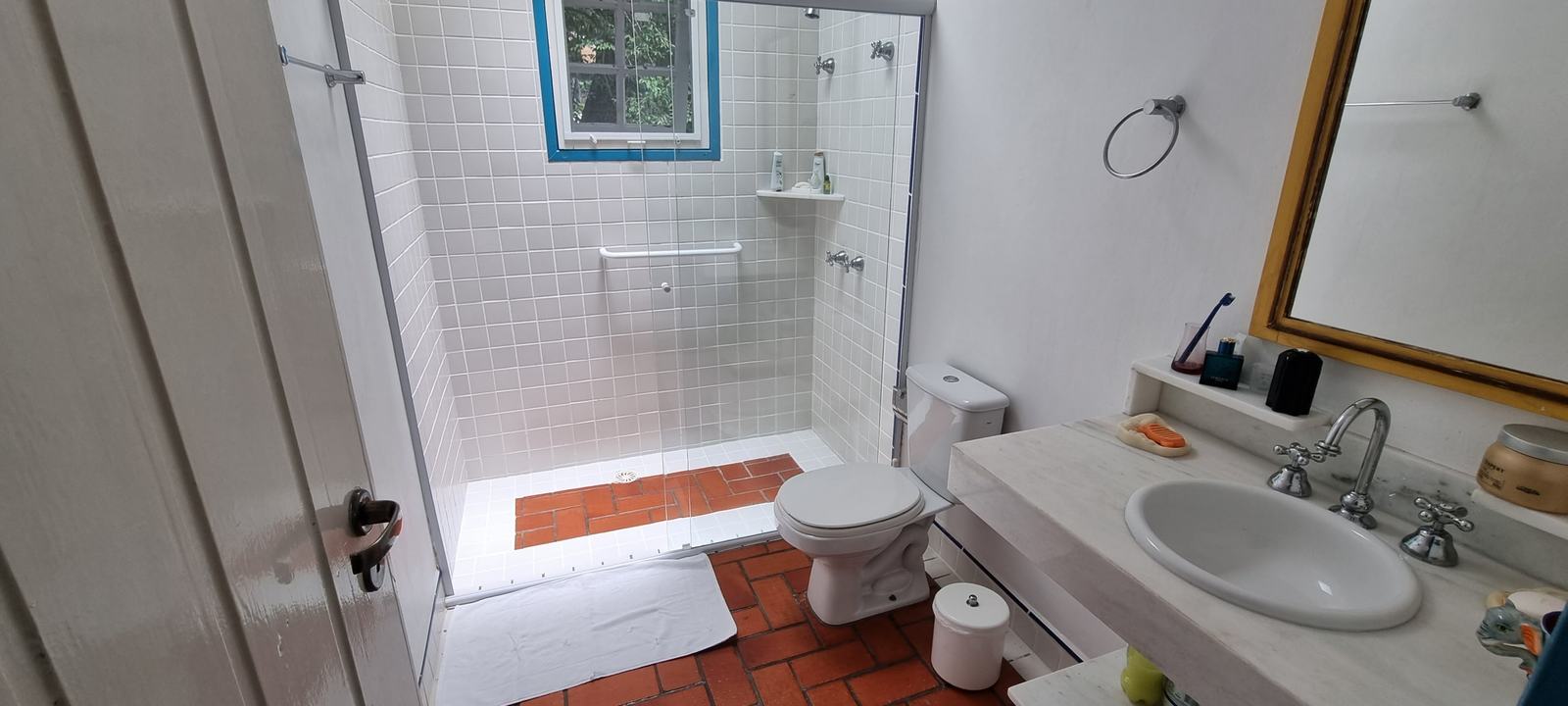Suíte 10 — São Pedro, Guarujá, à venda, Casa