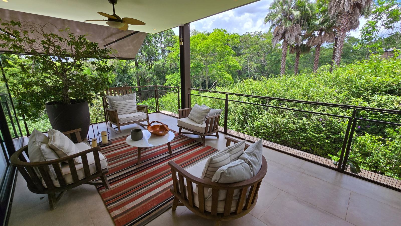 Casa na Villa da Mata na Fazenda Boa VIsta Venda e Locação