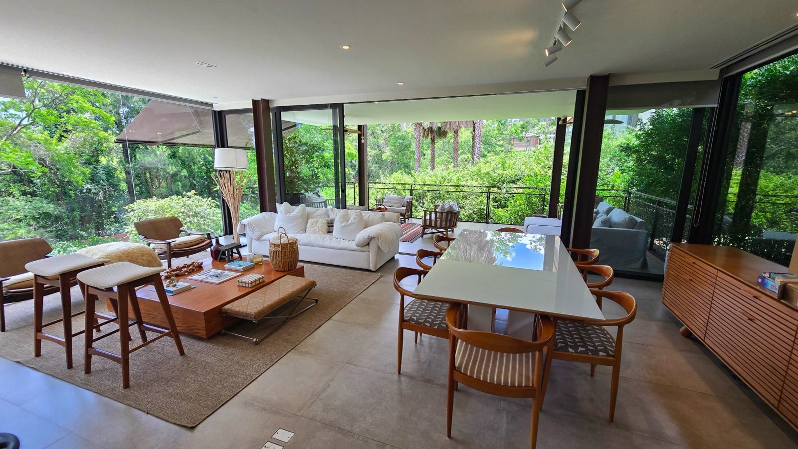 Casa na Villa da Mata na Fazenda Boa VIsta Venda e Locação