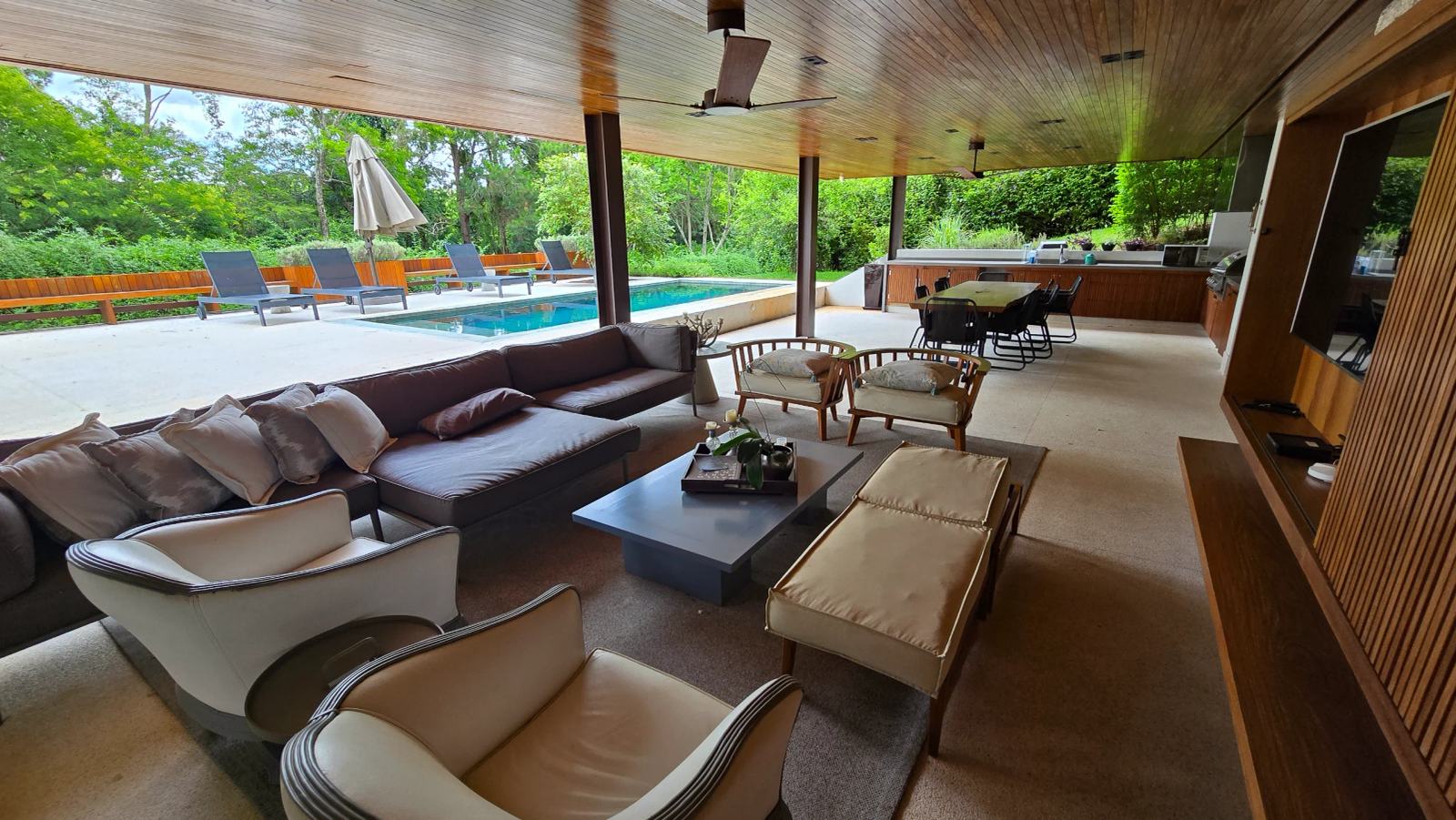 Casa na Villa da Mata na Fazenda Boa VIsta Venda e Locação