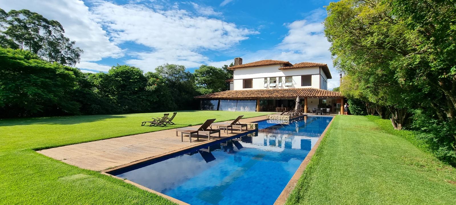 Casa à Venda na Fazenda Boa Vista 7 Suítes Fase 1 Arquiteto Danilo Penna