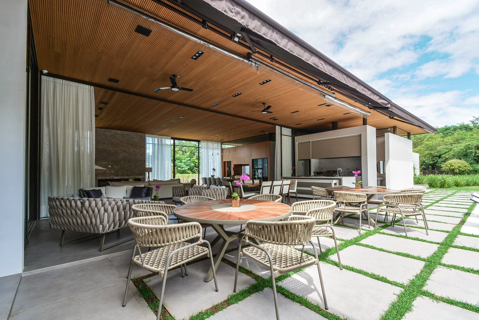 Área externa 12 — Fazenda Boa Vista, Iperó, à venda, Casa