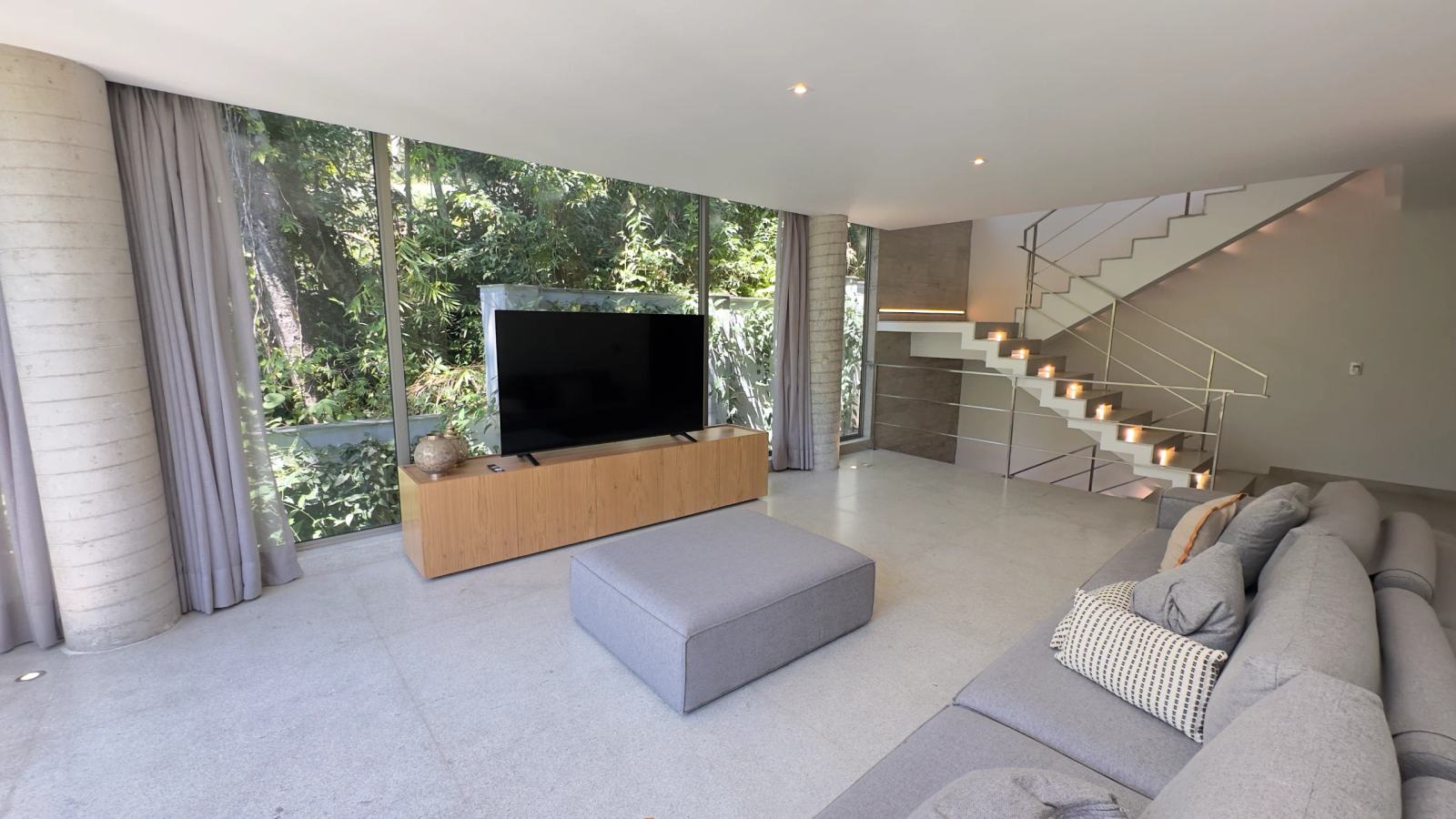 Villa 200 - Casa contemporânea à venda no condomínio Tijucopava