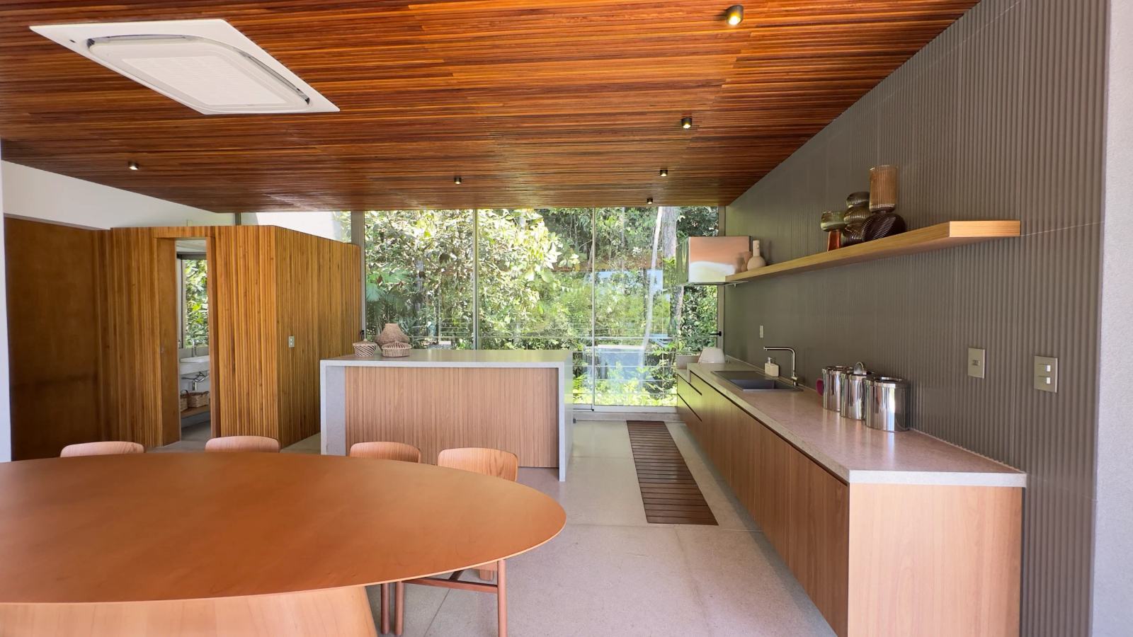 Villa 200 - Casa contemporânea à venda no condomínio Tijucopava