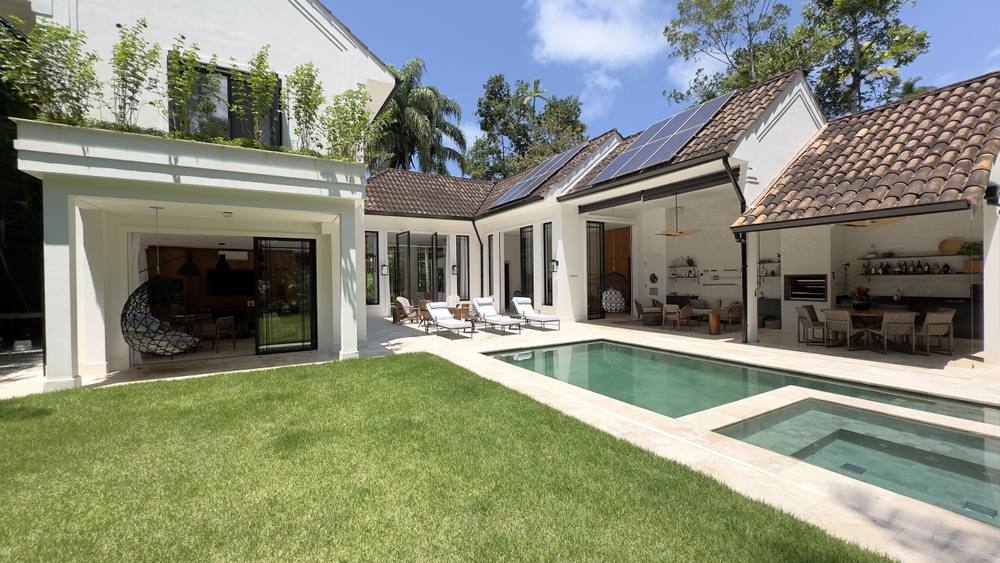 Casa no Condomínio Iporanga Guarujá — Villa 444