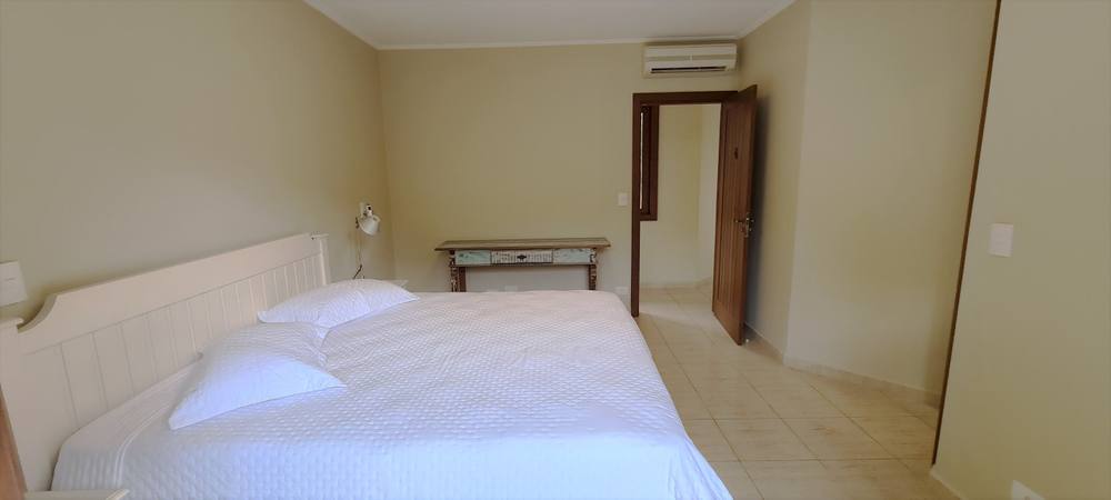 Casa no Condomínio Iporanga Guarujá — Villa 482