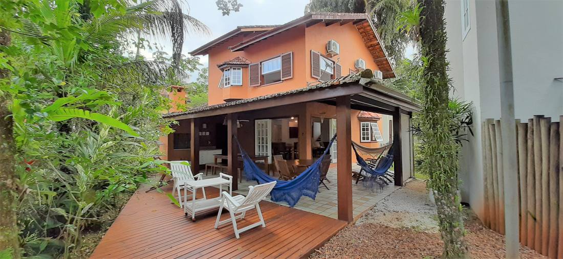 Casa no Condomínio Iporanga Guarujá — Villa 445