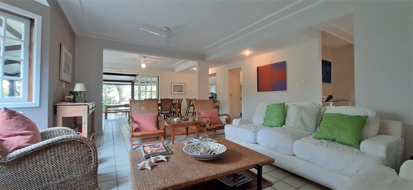 Ambiente interno 1 — Iporanga, Guarujá, à venda, Casa