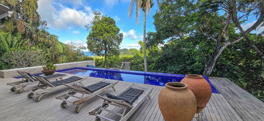Casa no Condomínio Iporanga Guarujá — Villa 437