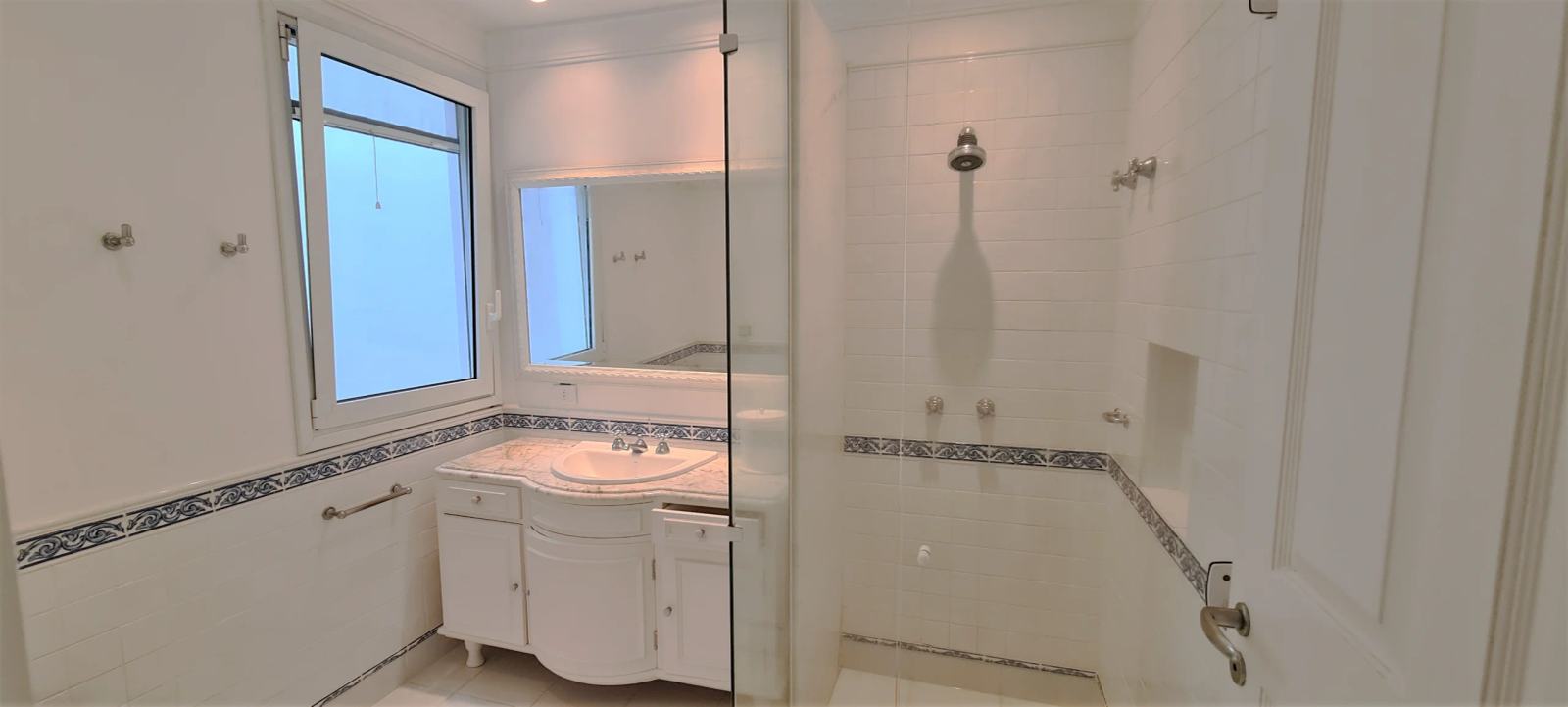 Suíte 17 — Iporanga, Guarujá, à venda, Casa