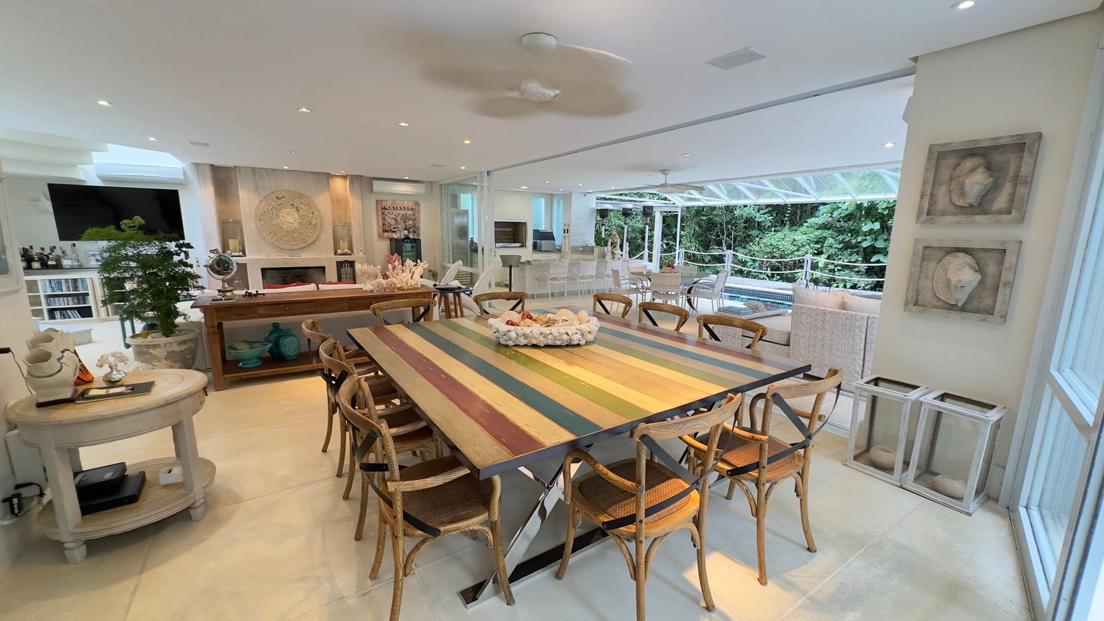 Ambiente interno 3 — Iporanga, Guarujá, à venda e para locação, Casa