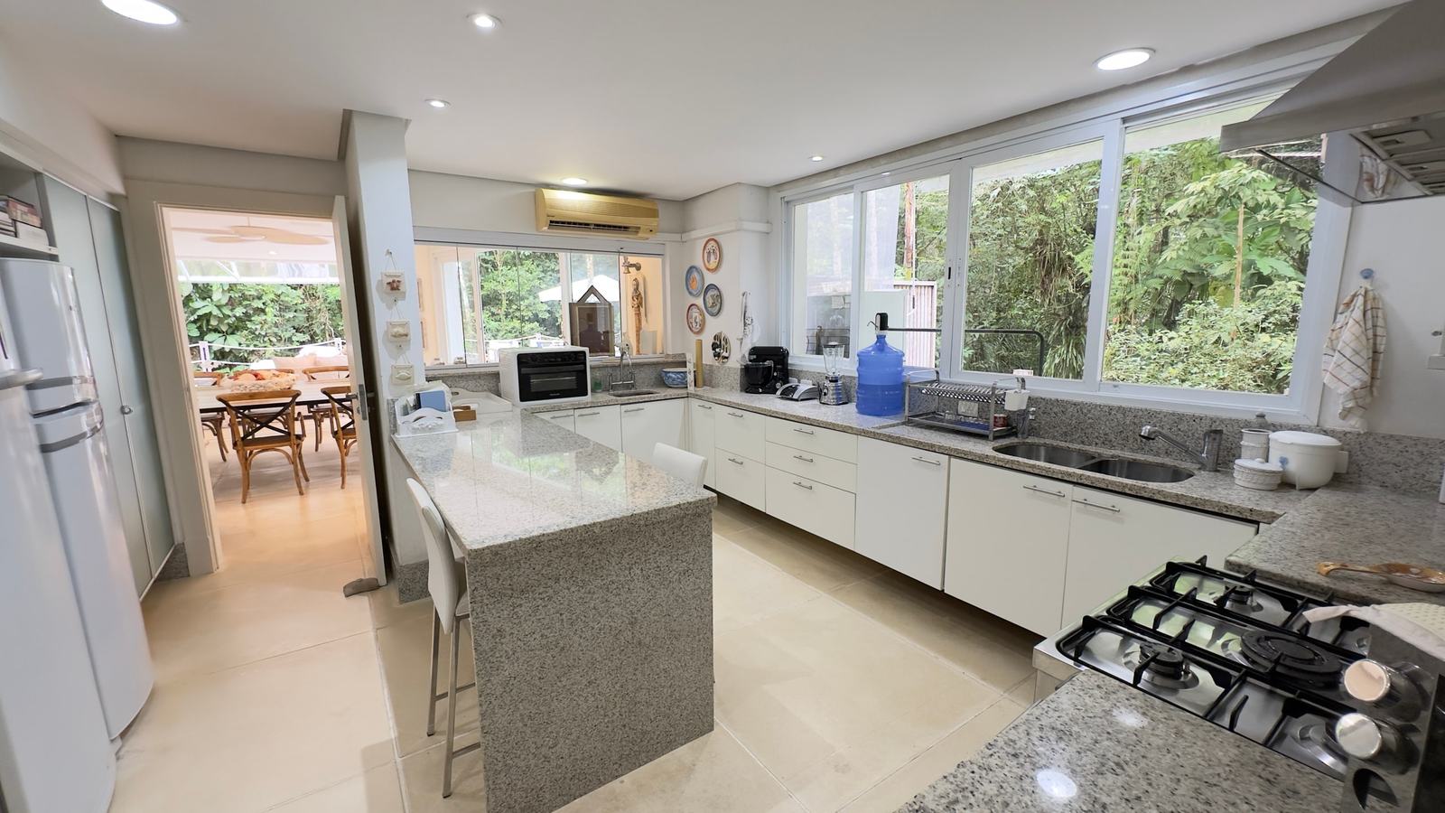 Área de serviço — Iporanga, Guarujá, à venda e para locação, Casa