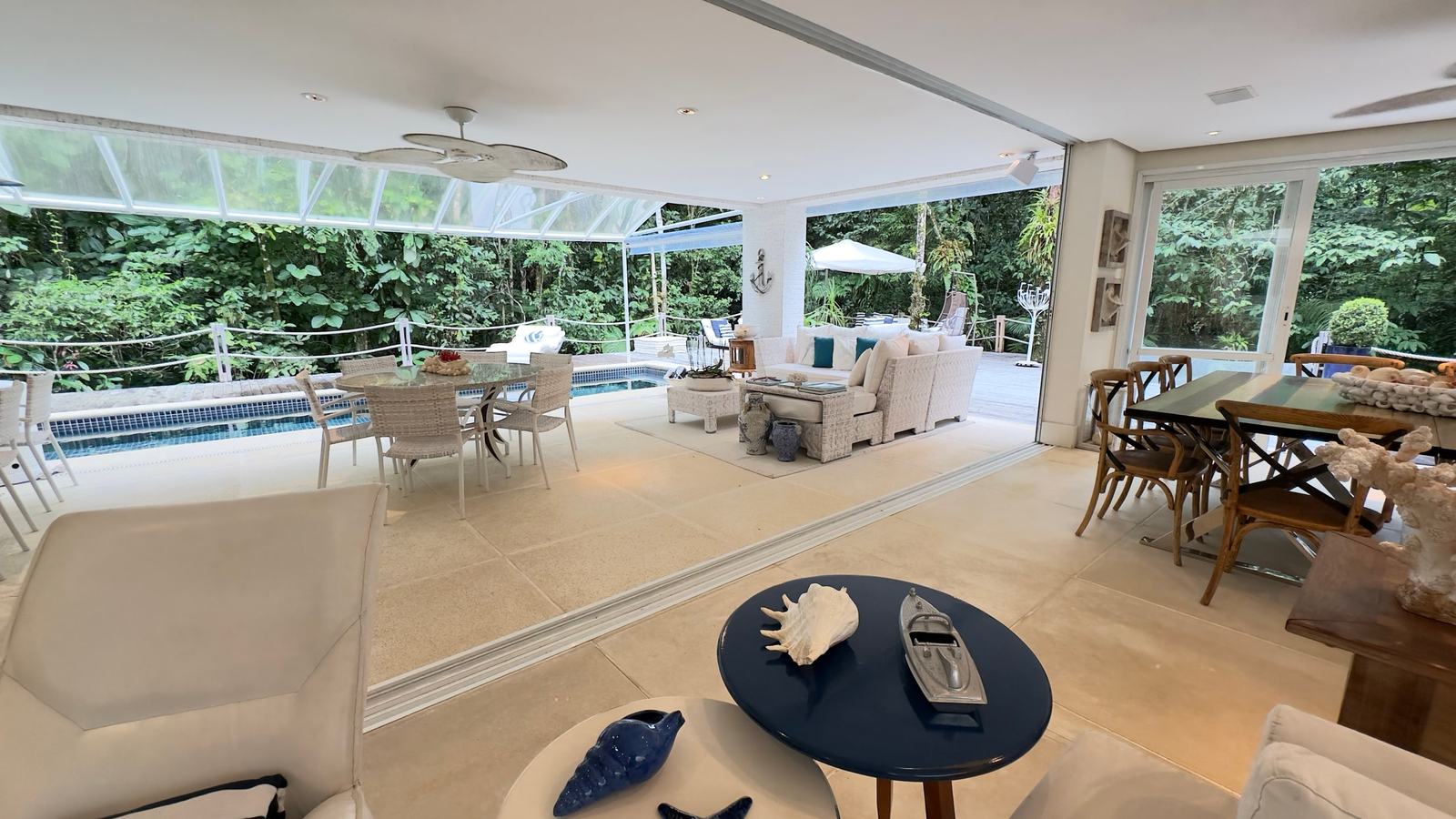 Ambiente interno 19 — Iporanga, Guarujá, à venda e para locação, Casa