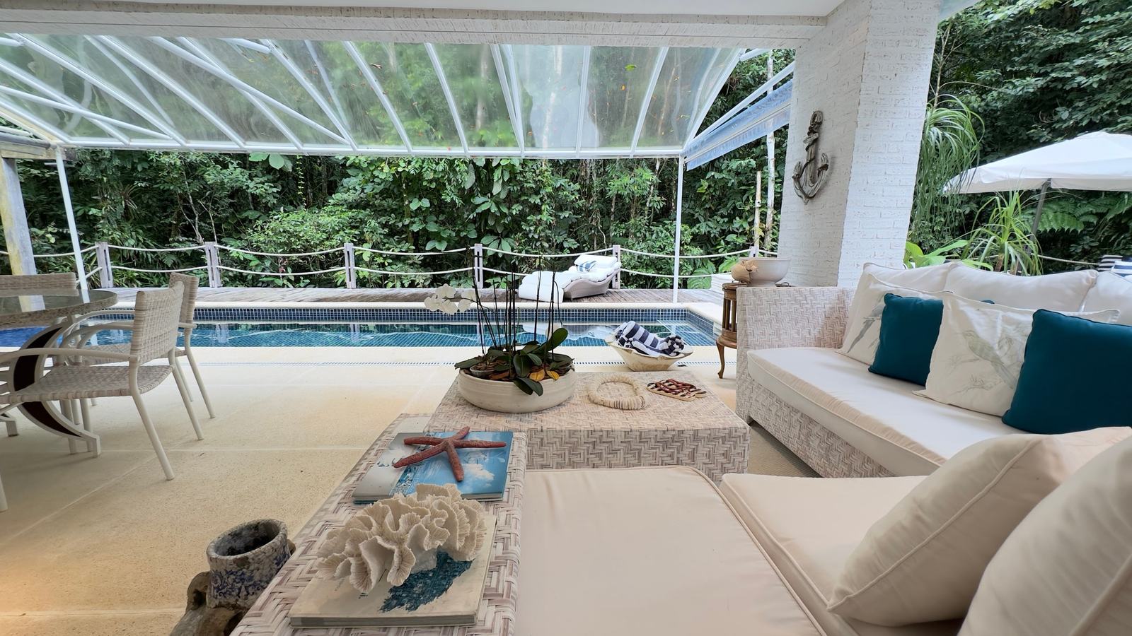 Área externa 7 — Iporanga, Guarujá, à venda e para locação, Casa