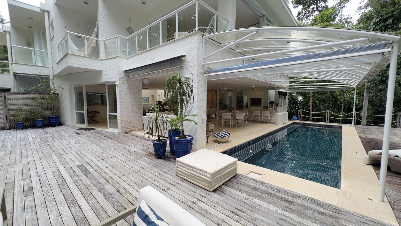 Área externa 22 — Iporanga, Guarujá, à venda e para locação, Casa
