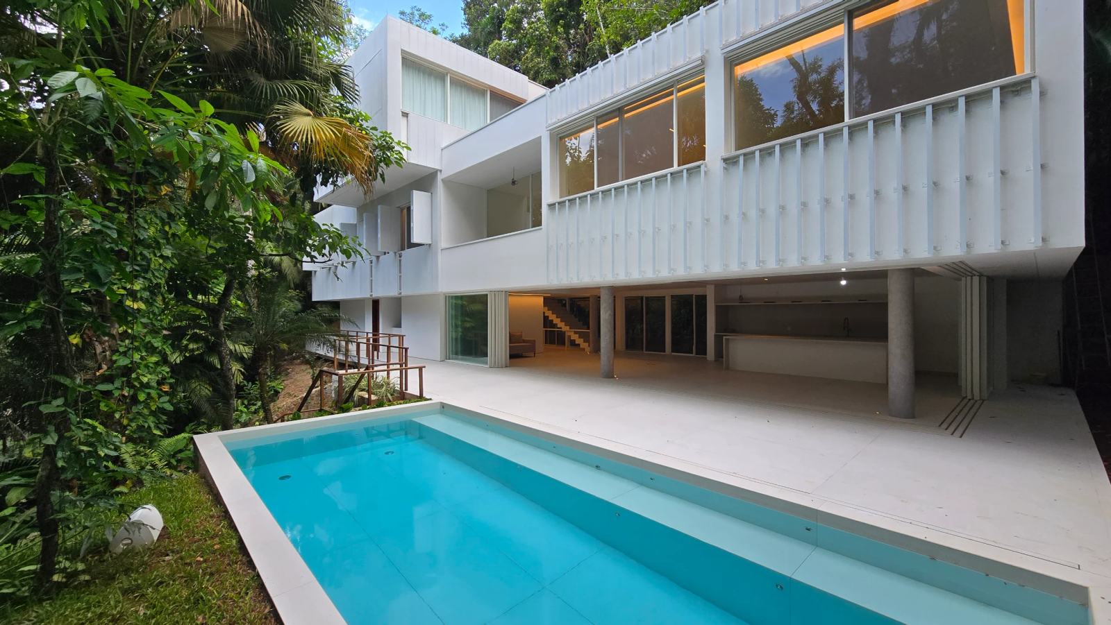 Área externa 6 — São Pedro, Guarujá, à venda, Casa