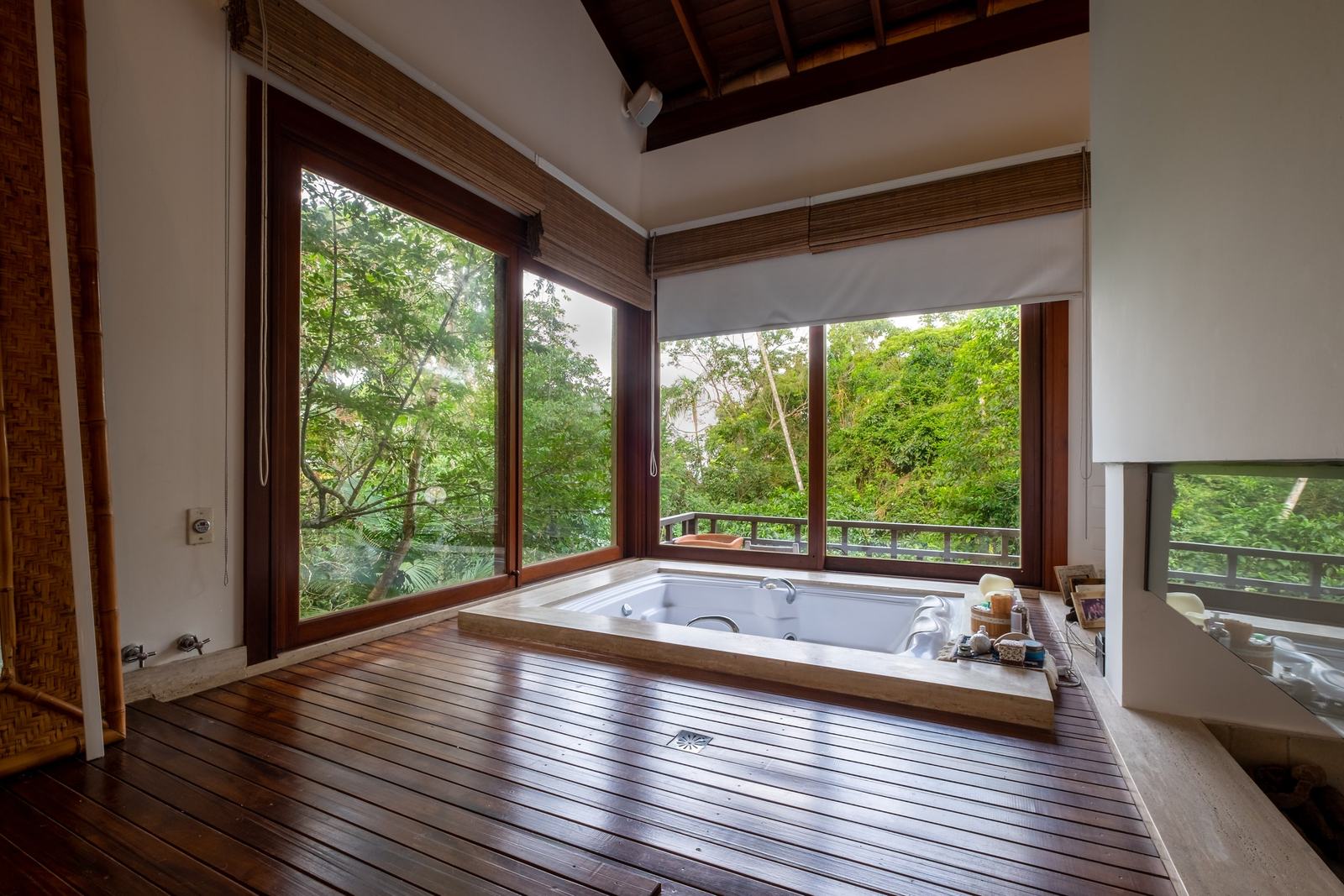 Suíte 16 — Tijucopava, Guarujá, à venda, Casa
