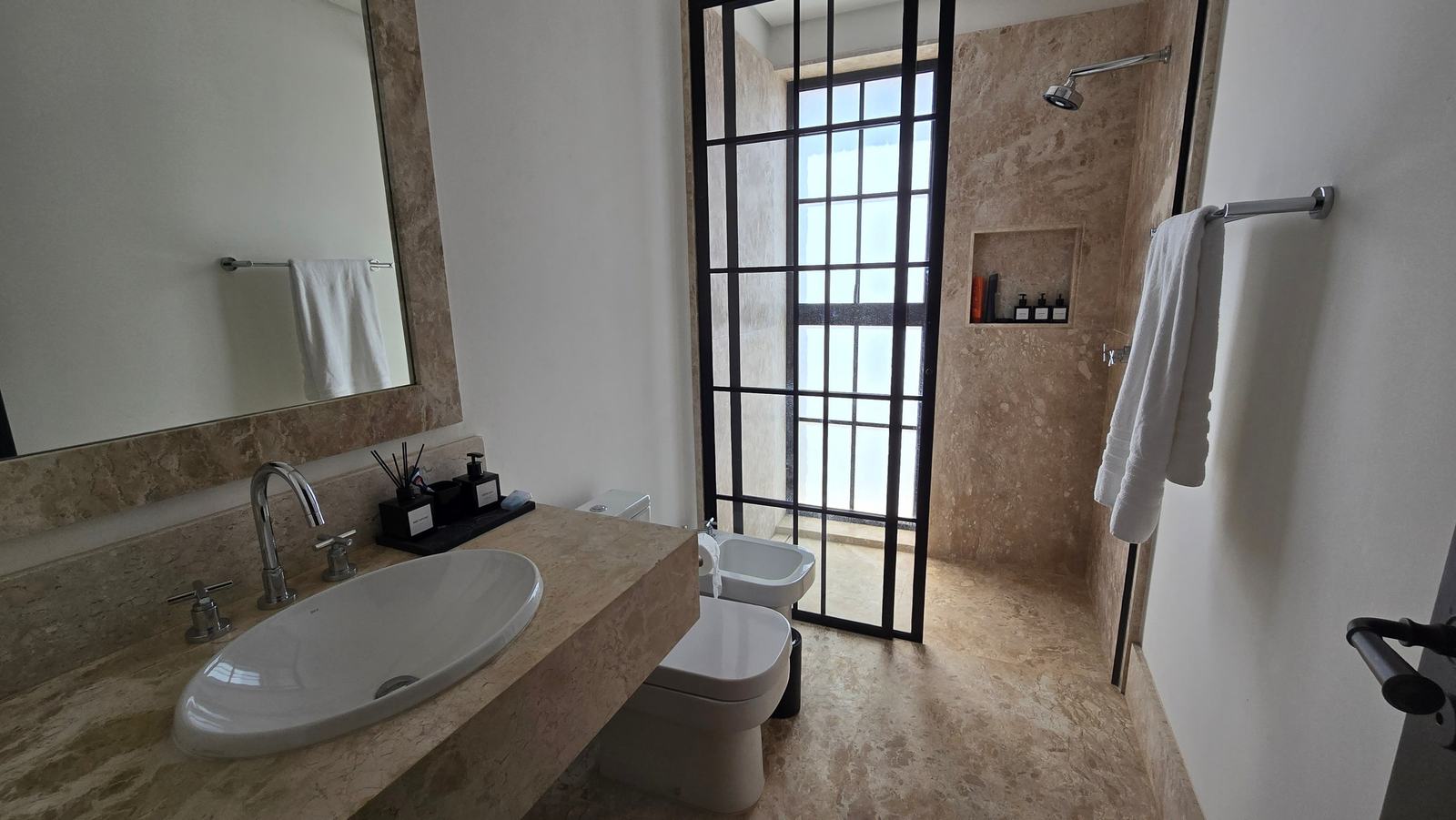 Suíte 4 — Fazenda Boa Vista, Porto Feliz, à venda e para locação, Casa