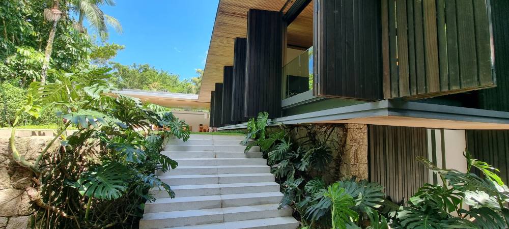 Imóvel no Condomínio Iporanga Guarujá — Villa 401