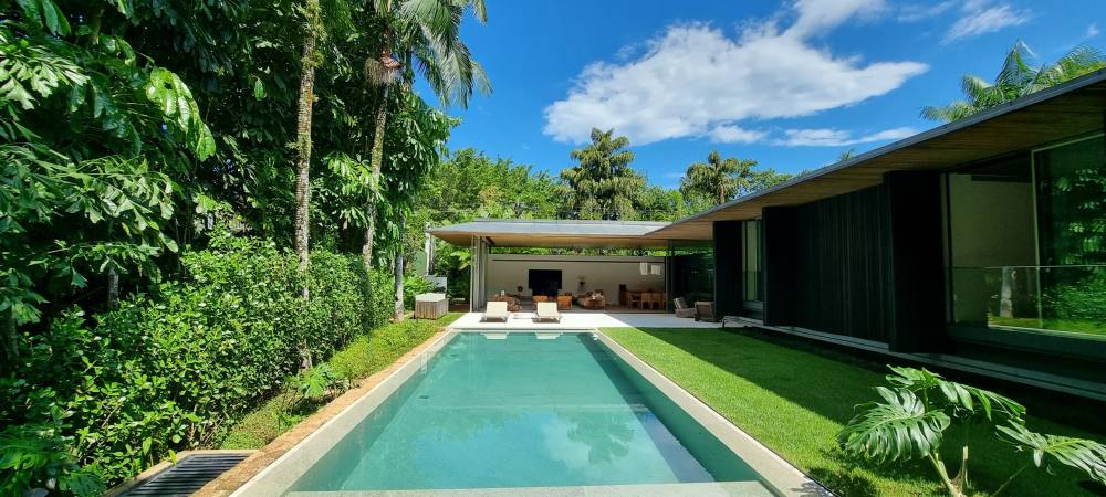 Imóvel no Condomínio Iporanga Guarujá — Villa 401