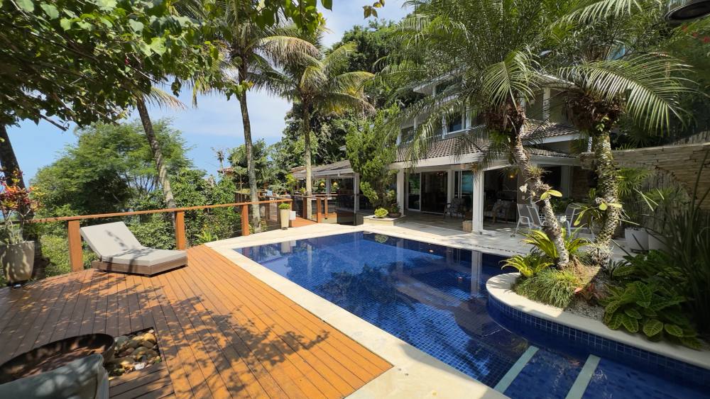 Casa no Condomínio Tijucopava Guarujá — Villa 206