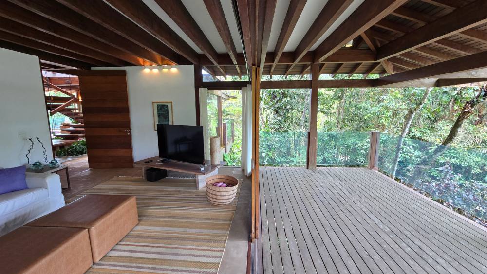 Imóvel no Condomínio Iporanga Guarujá — Villa 404