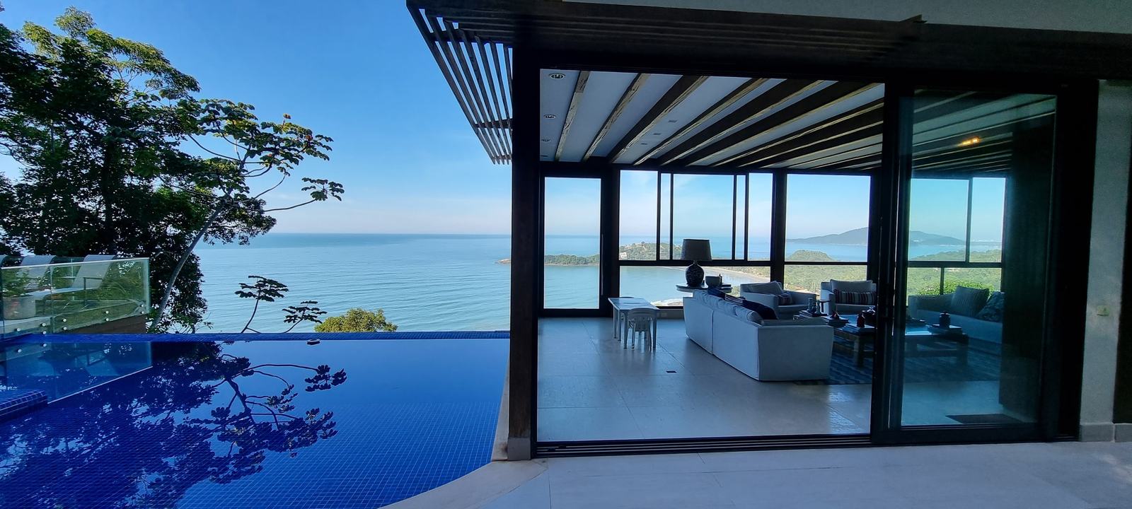 Área externa 5 — Taguaíba, Guarujá, à venda e para locação, Casa