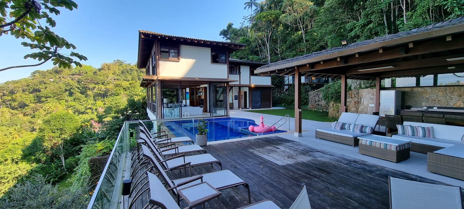 Área externa 4 — Taguaíba, Guarujá, à venda e para locação, Casa