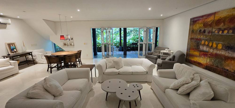 Casa no Condomínio Iporanga Guarujá — Villa 435