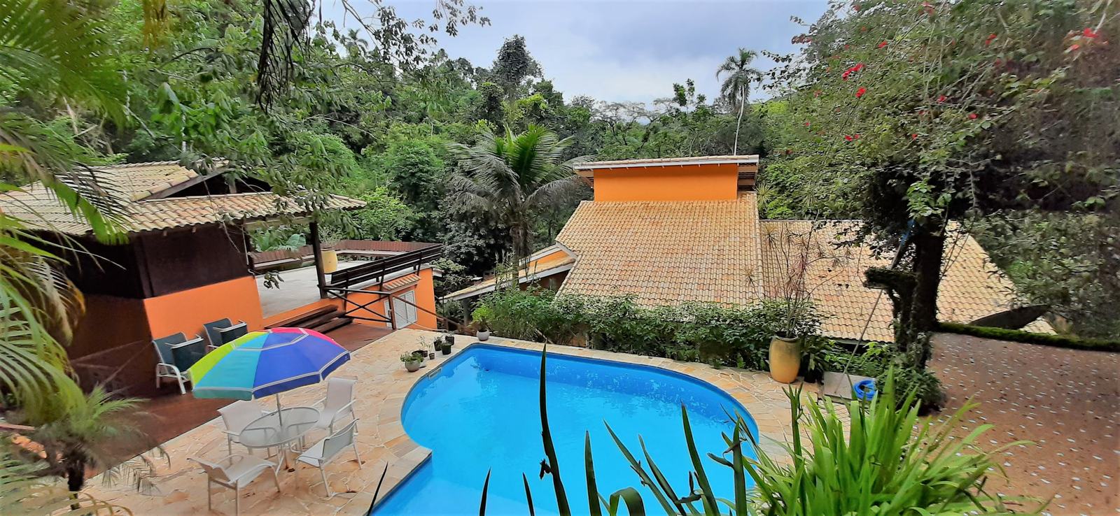Área externa 13 — São Pedro, Guarujá, à venda e para locação, Casa