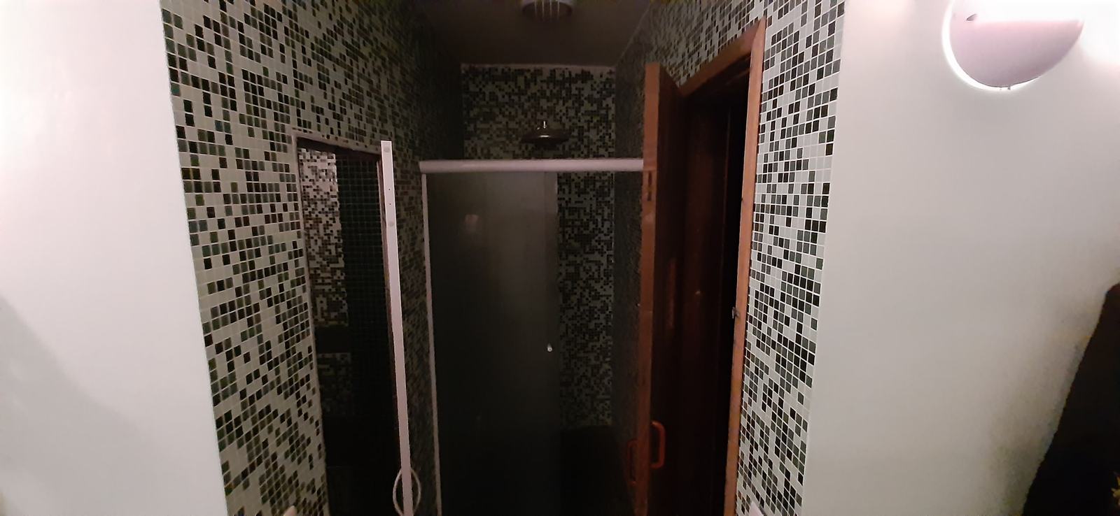 Área de serviço 3 — São Pedro, Guarujá, à venda e para locação, Casa
