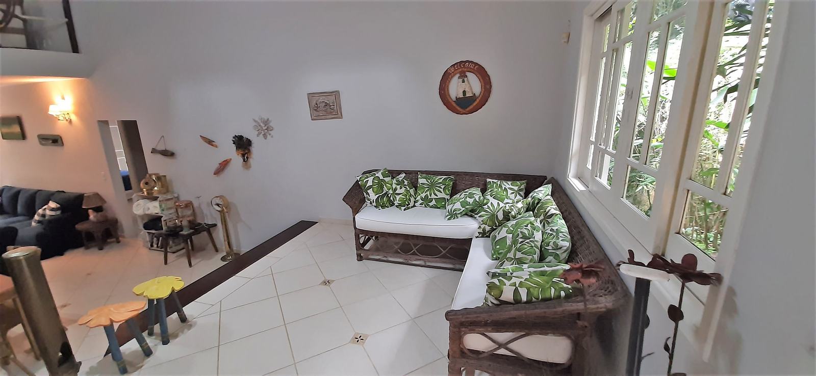Ambiente interno 1 — São Pedro, Guarujá, à venda e para locação, Casa