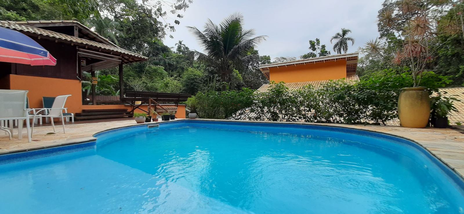 Fachada — São Pedro, Guarujá, à venda e para locação, Casa