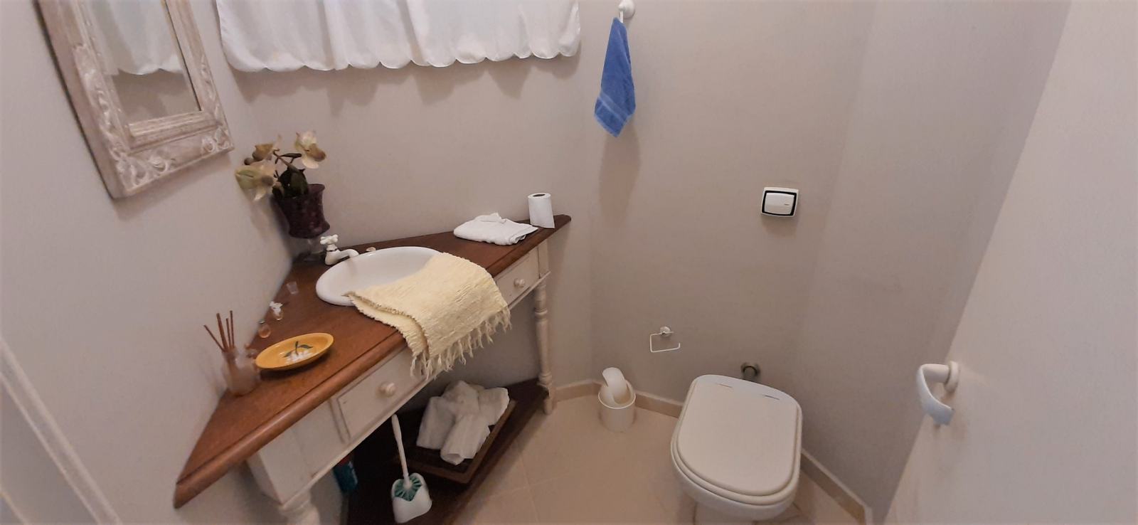 Ambiente interno 3 — São Pedro, Guarujá, à venda e para locação, Casa