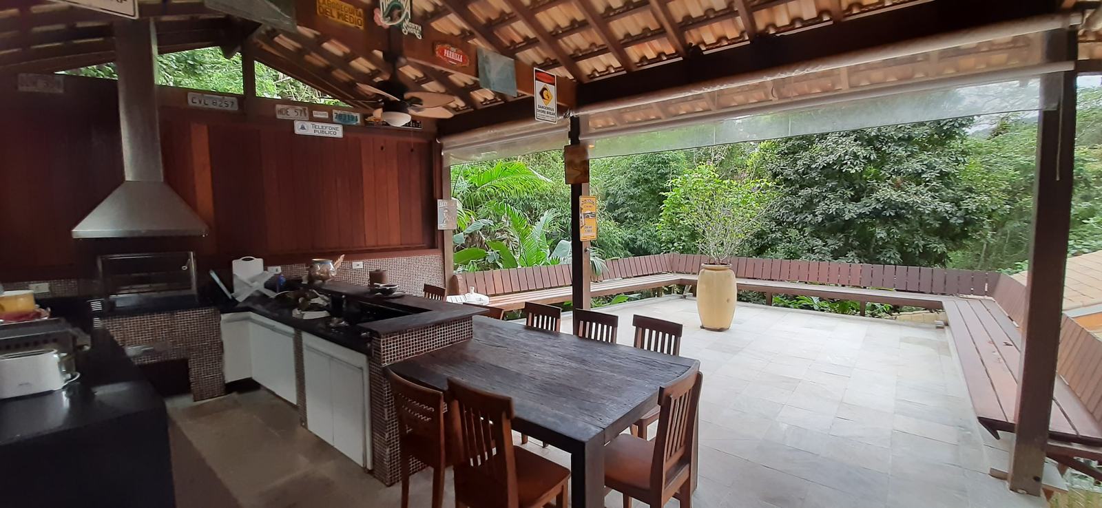 Área externa 11 — São Pedro, Guarujá, à venda e para locação, Casa