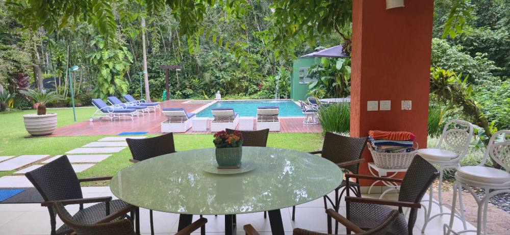 Casa no Condomínio Iporanga Guarujá — Villa 426