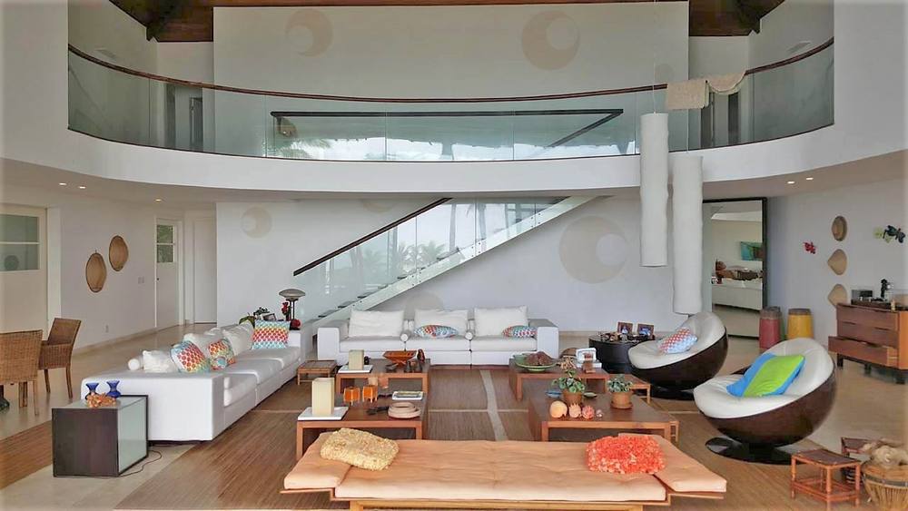Casa no Condomínio Iporanga Guarujá — Villa 493