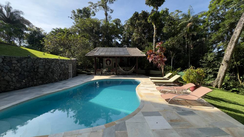 Casa no Condomínio São Pedro Guarujá — Villa 146