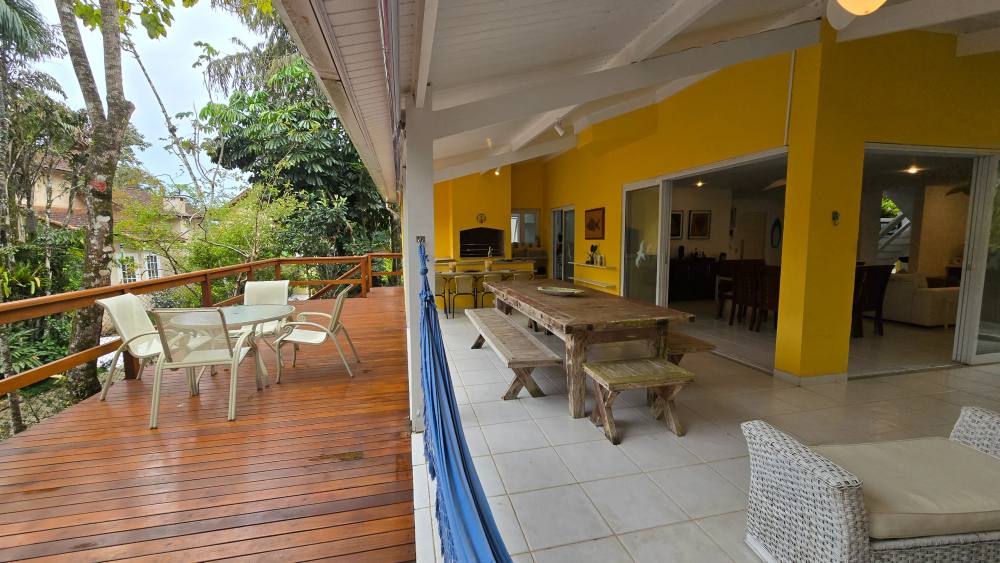 Casa no Condomínio Iporanga Guarujá — Villa 413