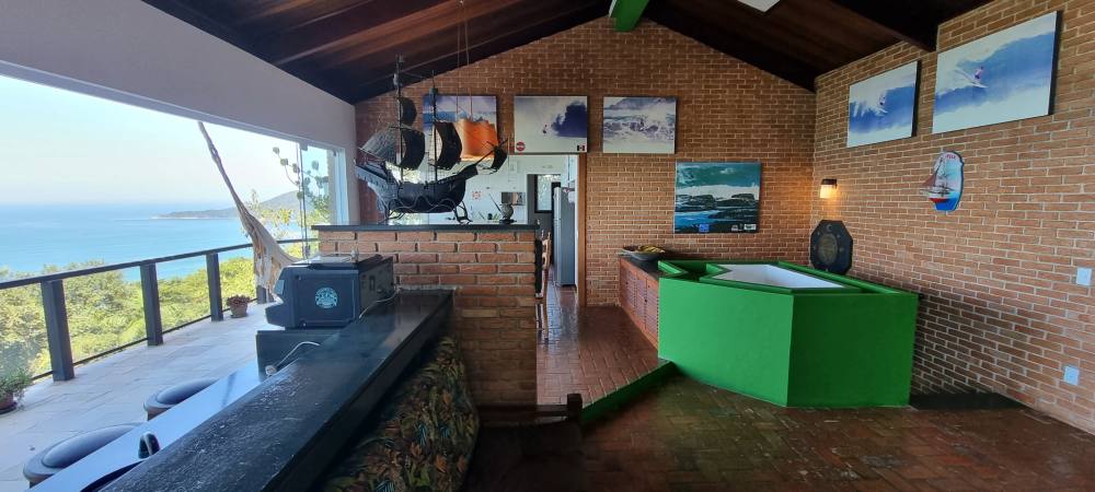 Casa no Condomínio Tijucopava Guarujá — Villa 208